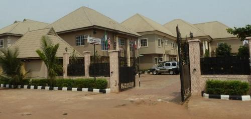 Asaba Cabin | Definite Destiny Hotel - Standard