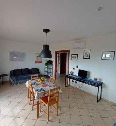 Stignano Mare Apartment | Degli Angioini Holiday Home