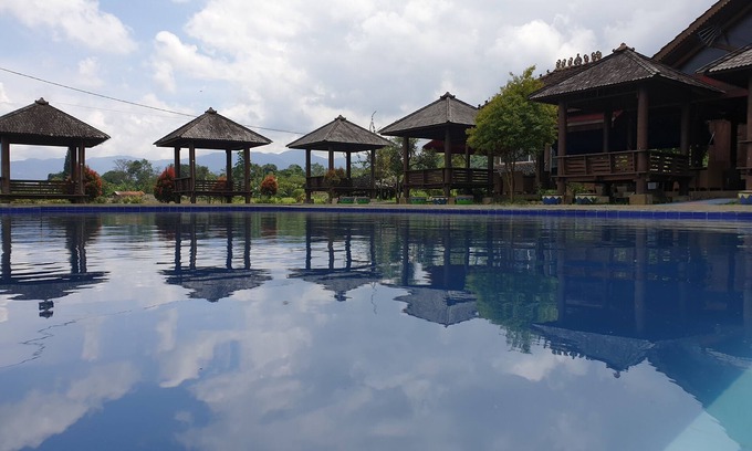 Ciawi Hotel | Degung Hillside