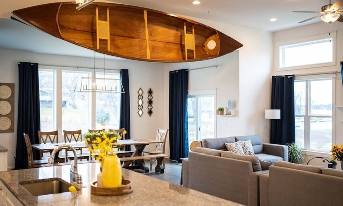 Lake Dalecarlia House | Deja Blue A Brand New Lake House