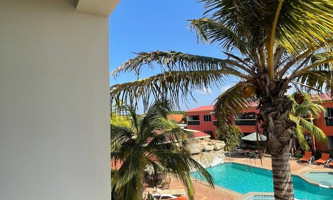 Kamay Apartment | Del Rey Apartments