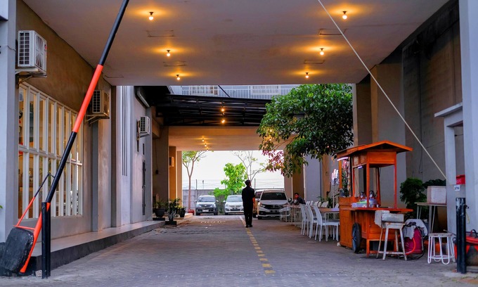Tuban Sub-District Hotel | Dela Charis Tuban