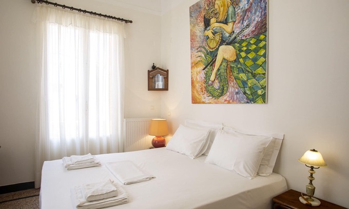 Psirri Apartment | Delightful 2BR/2BA Apartment. Private Balcony & Access to Rooftop Garden! EP9U