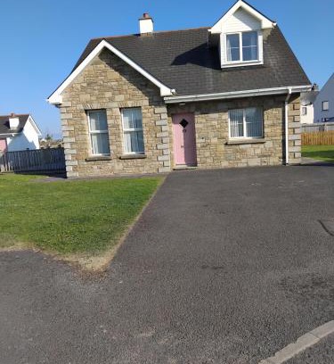 Rossnowlagh House | Delightful Beach Retreat-