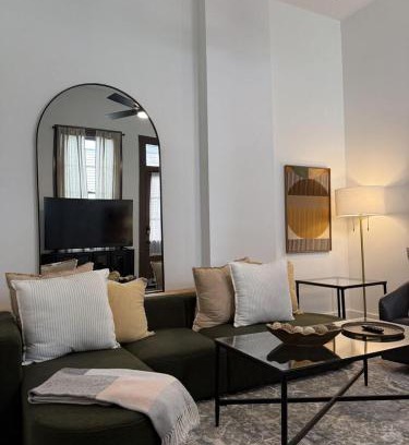 Mid-City House | Delightful Canal Street Family Home in Mid-City
