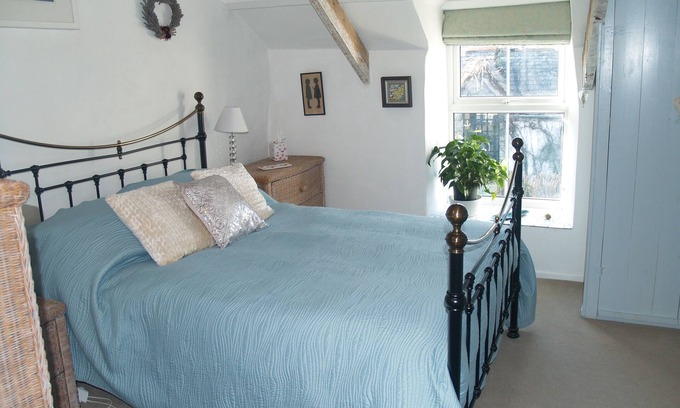 St Teath Cottage | Delightful cosy cottage nr Port Isaac,coast path,beaches,woods.Dogs welcome free