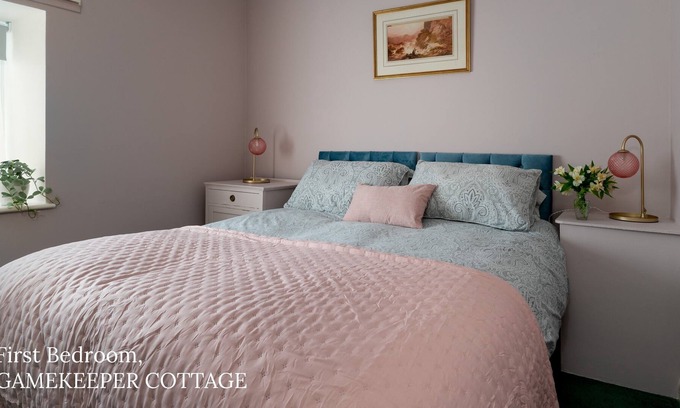 Ash Mill Cottage | Delightful Cottage, Countryside Views, Swimming Pool & Exmoor & Dogs.