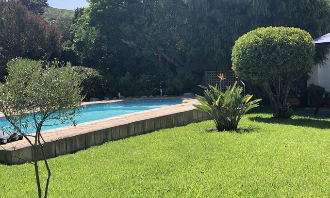 Noordhoek House | Delightful Cottage In Splendid Surroundings With Its Own Private Pool