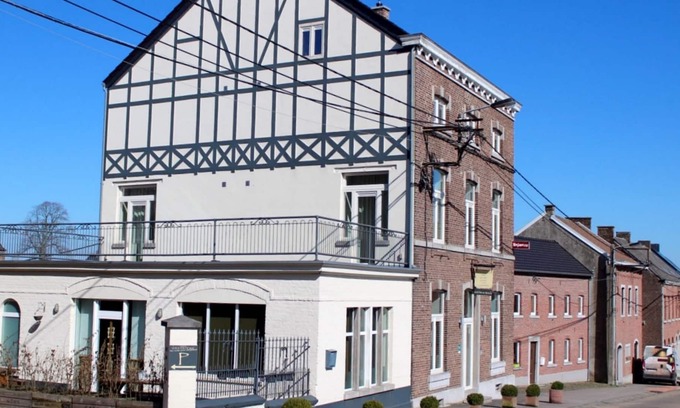 Remersdaal House | Delightful Holiday Home in Voeren near Forest
