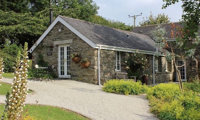 St Teath Cottage | Delightful self catering cottage in Cornish countryside.