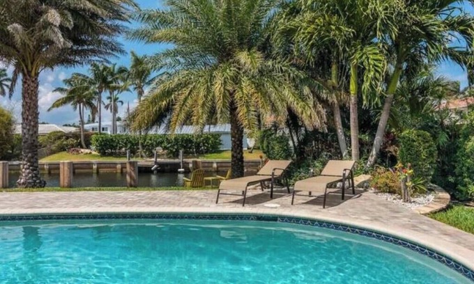 Tropic Isle House | Delray Beach Tropical Retreat