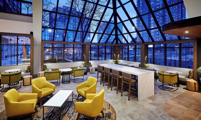 Downtown Mississauga Hotel | Delta Hotels by Marriott Toronto Mississauga