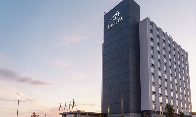 Jonquiere Hotel | Delta Hotels by Marriott Saguenay Conference Centre