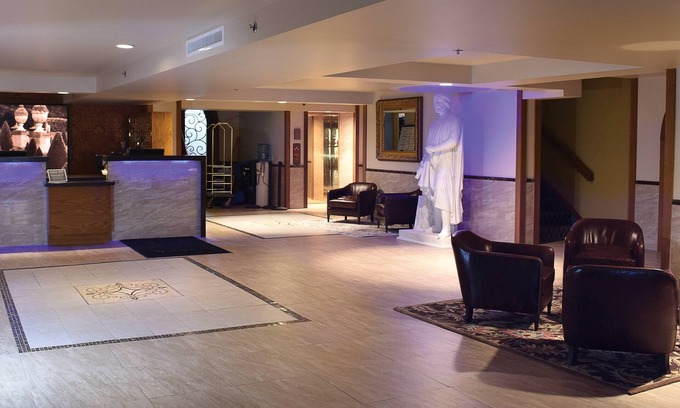Indianapolis Hotel | Delta Hotels by Marriott Indianapolis East