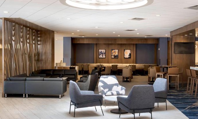 Utica Hotel | Delta Hotels by Marriott Utica