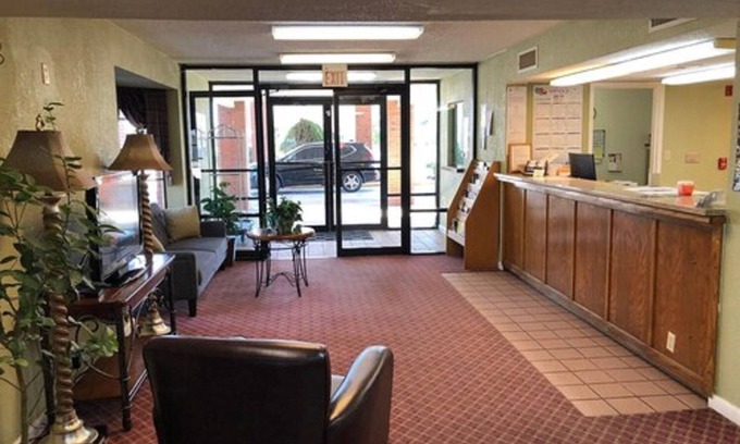 West Helena Hotel | Delta Inn