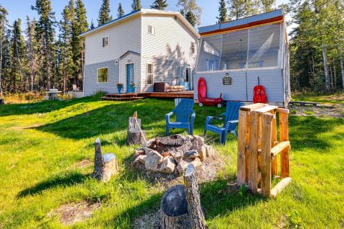 Delta Junction Apartment | Delta Junction Retreat with Northern Lights Cabin!