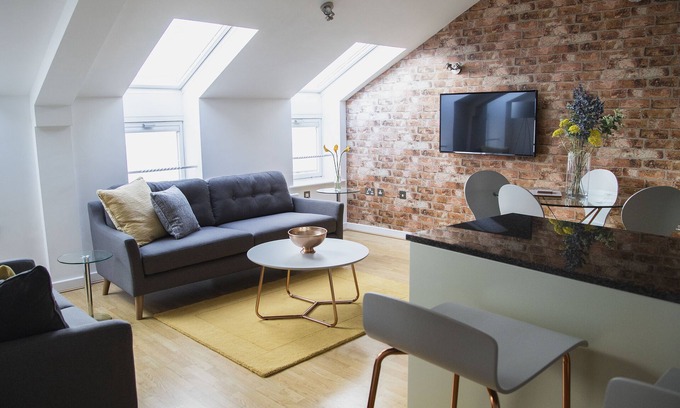 Harrogate City Centre Apartment | Deluxe 2 bedroom apartment