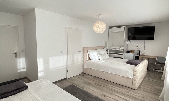 Auerberg House | Deluxe accommodation in the heart of Bonn