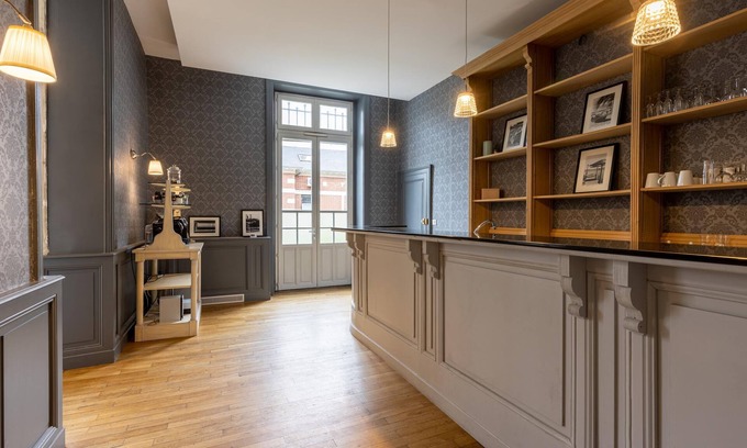 Limoges Apartment | Deluxe air-conditioned studio - Maison Blanche