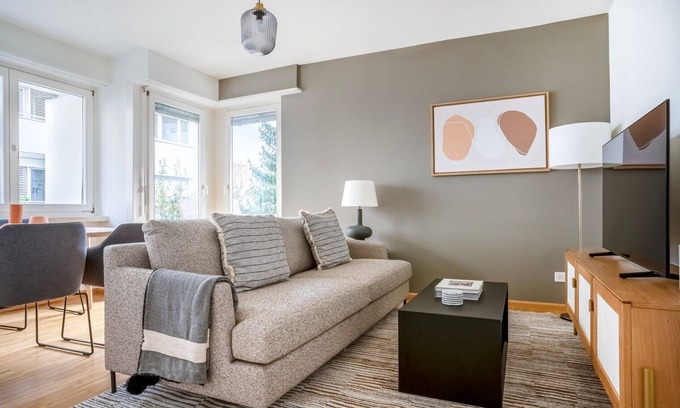 Allschwil Apartment | Deluxe Allschwil 3 Room w/Storage, nr local market, by Blueground