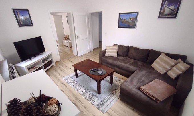 Bruchmuhlbach-Miesau Apartment | Deluxe apartment Buchholz