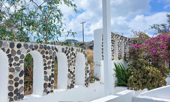 Messaria Hotel | Deluxe Double Room close to Fira