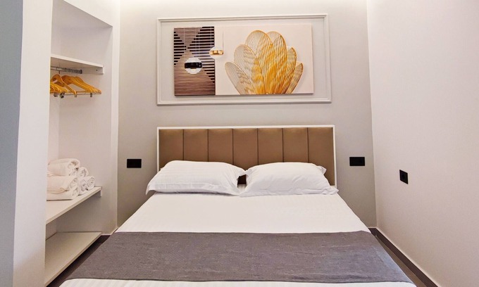Vlore Villa | Deluxe Family Room