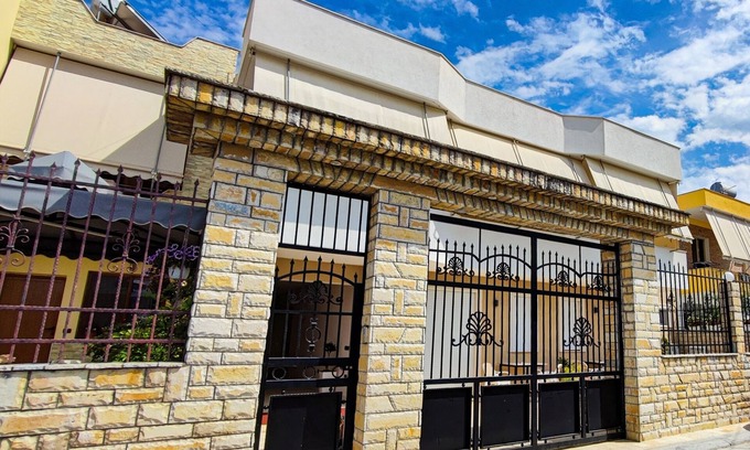 Vlore Villa | Deluxe Grand Villa