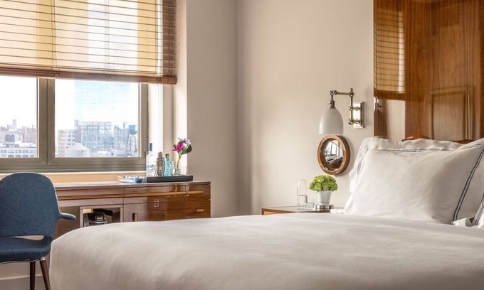 Tribeca Hotel | Deluxe King, Hotel Hugo, Cuban-Style Rooftop Bar, Excellent Dining Location