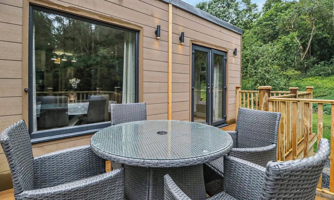 Allithwaite Ski Chalet | Deluxe lodge designed with luxury in mind.
