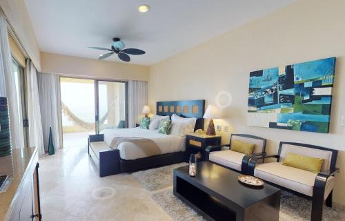 Mascota Hotel | Deluxe Room at Garza Blanca Puerto Vallarta