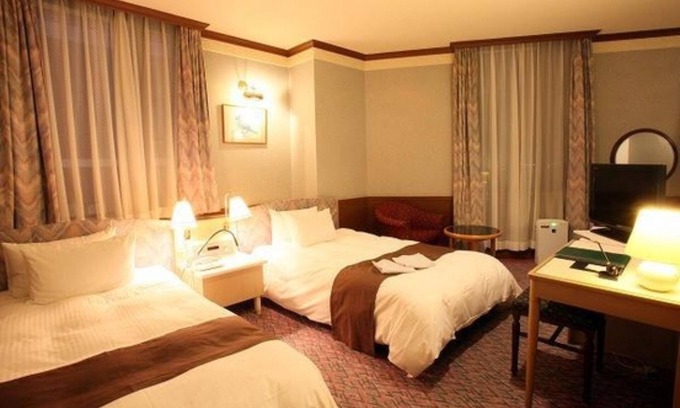 Hiratsuka Hotel | Deluxe twin room nonsmoking/Hiratsuka Kanagawa