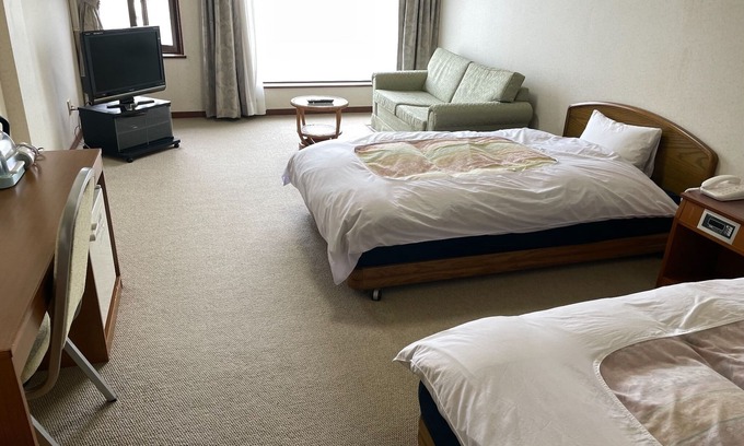 Shiso Hotel | Deluxe Twin Room with bath Main Building 1F Lunch Box Service Plan/Shiso Hyōgo