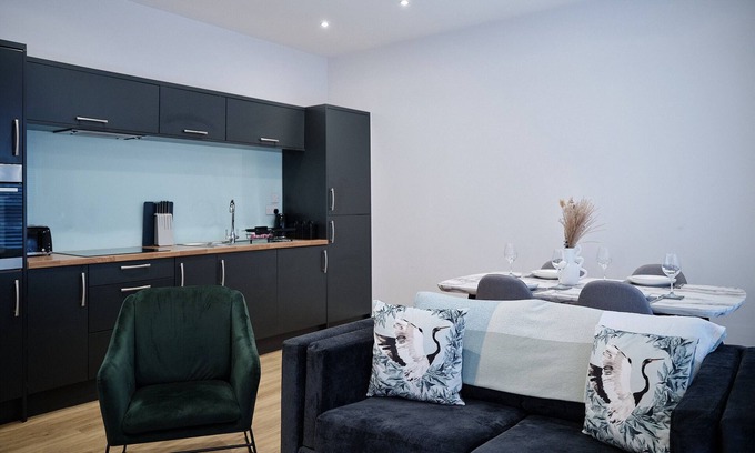 Preston Apartment | Deluxe two bedroom apartment. Newly renovated.