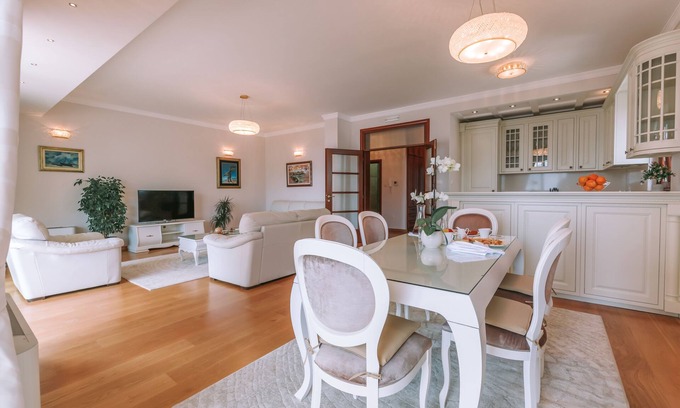 Budva Apartment | Deluxe Two-Bedroom Apartment