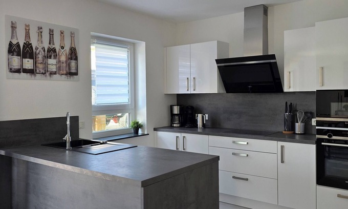 Schwedelbach Apartment | Deluxe vacation apartment for 7