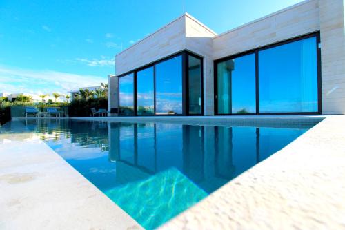 Ishem Villa | Deluxe Villa Jante Infinity Pool