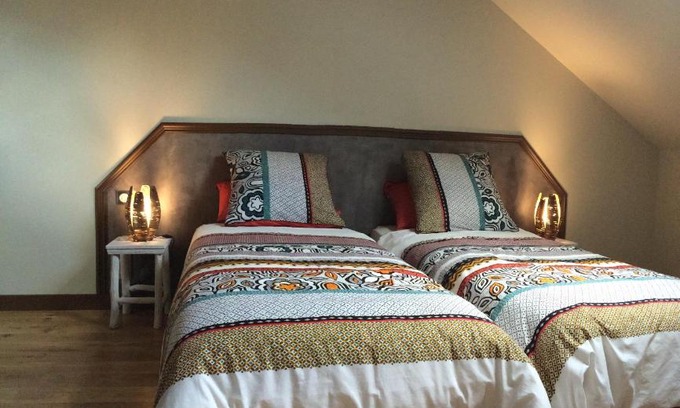 Villeneuve-la-Lionne Bed & Breakfast | Demeure des Pothières