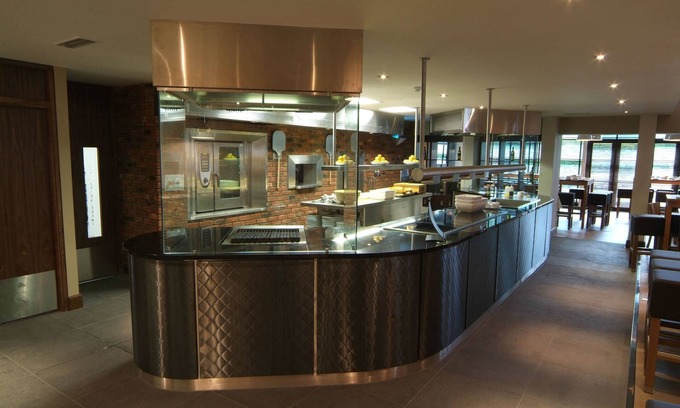 Uxbridge Hotel | Denham Grove