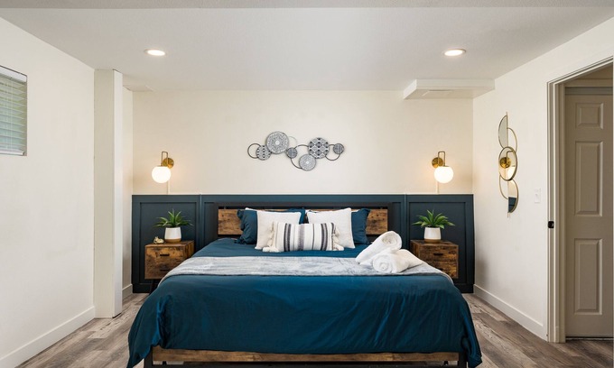 Berkley House | Denver Emerald - Cozy Unit Near LoHi & RiNo