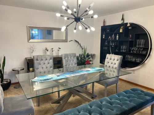 Bosques de las Lomas Apartment | Depa en Bosques de las Lomas con lindo jardin