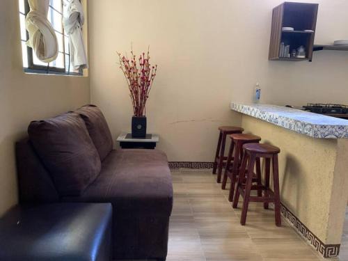 San Agustin de las Juntas Apartment | Departamento cómodo-equipado cerca del aeropuerto