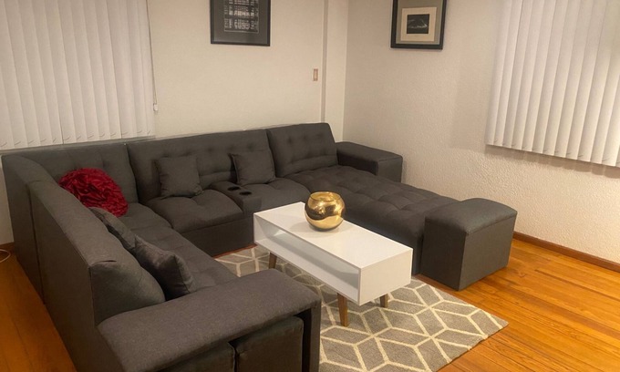 Coyoacan Apartment | Departamento Cerca de Estadio Azteca, Medica Sur, Zona Hospitales, Quarry Studio