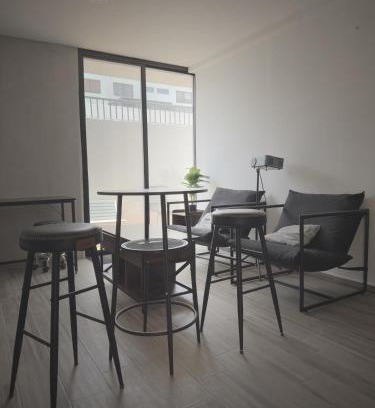 San Pedro Tlaquepaque Apartment | Departamento con alberca y terraza
