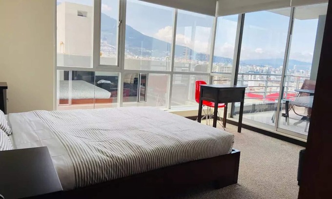 La Paz Apartment | Departamento CON Vista - Corazon DE Quito 903
