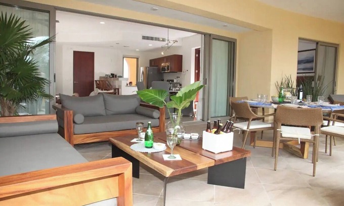 Marina Mazatlan Apartment | Departamento en frente de la playa en Cerritos Mazatlán