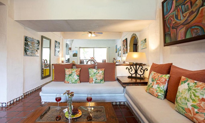 Marina Vallarta Apartment | Departamento en Marina Vallarta New listing