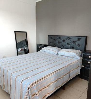 Zarate Apartment | DEPARTAMENTO PARA DOS PERSONAS EN ZONA CENTRICA