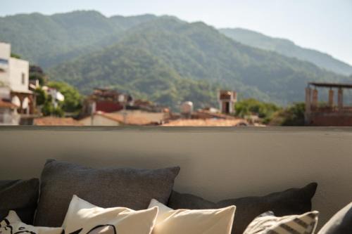 Downtown Puerto Vallarta Apartment | Departamentos La Libertad
